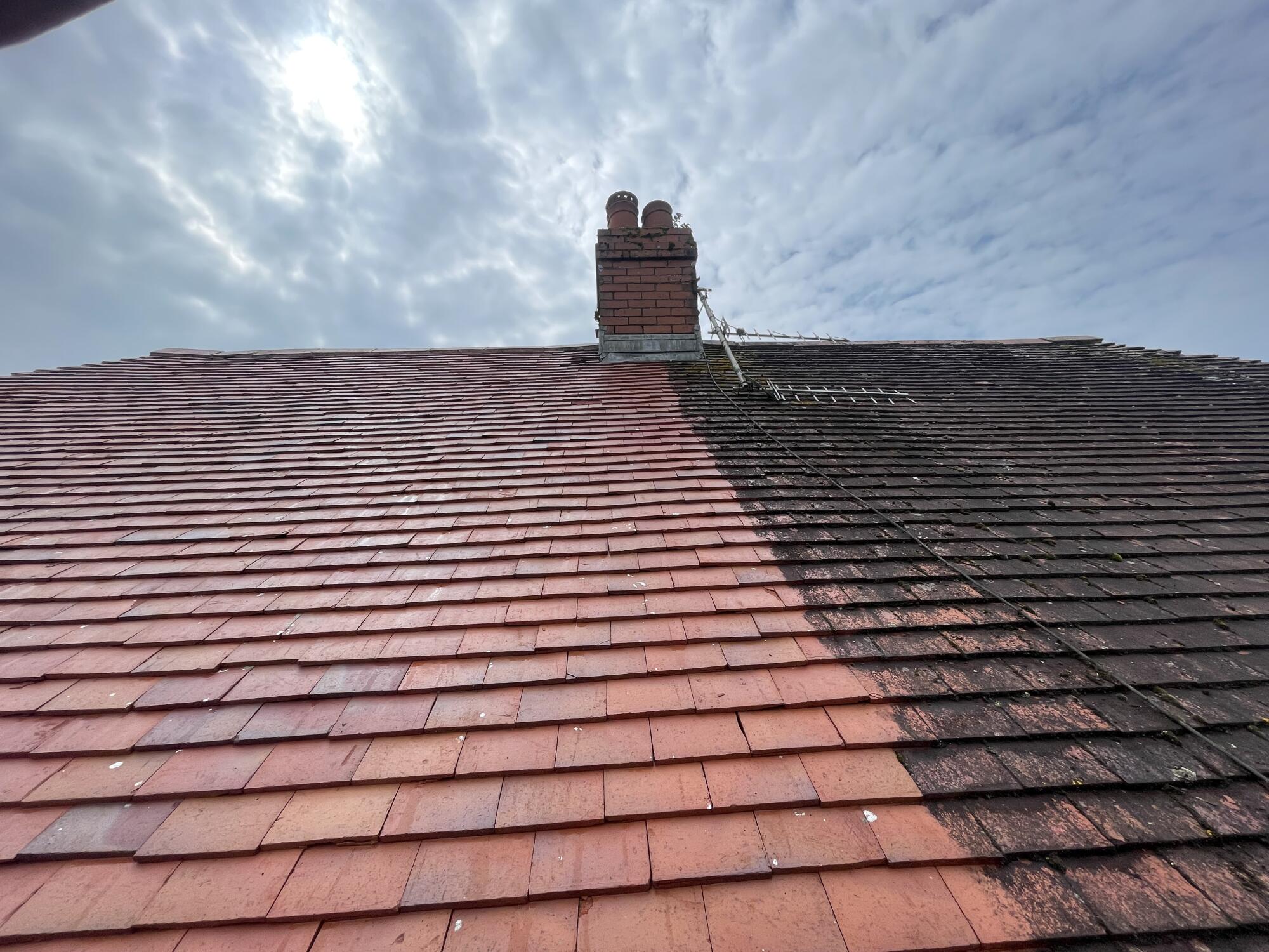 Roof Cleaning Service, Roof Cleaning Near me, Swansea Clean Seal